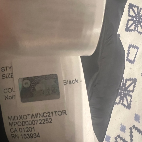 Jacket - Picture 9 of 9